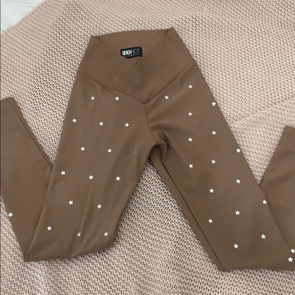 V Waist Workout Legging with stars